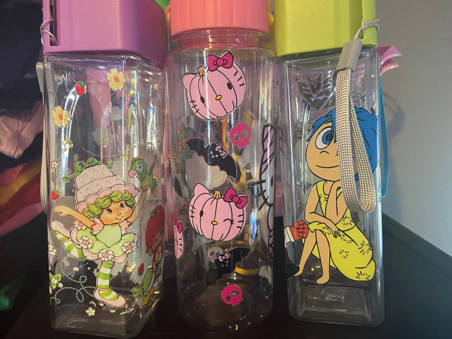 Kids custom water bottles